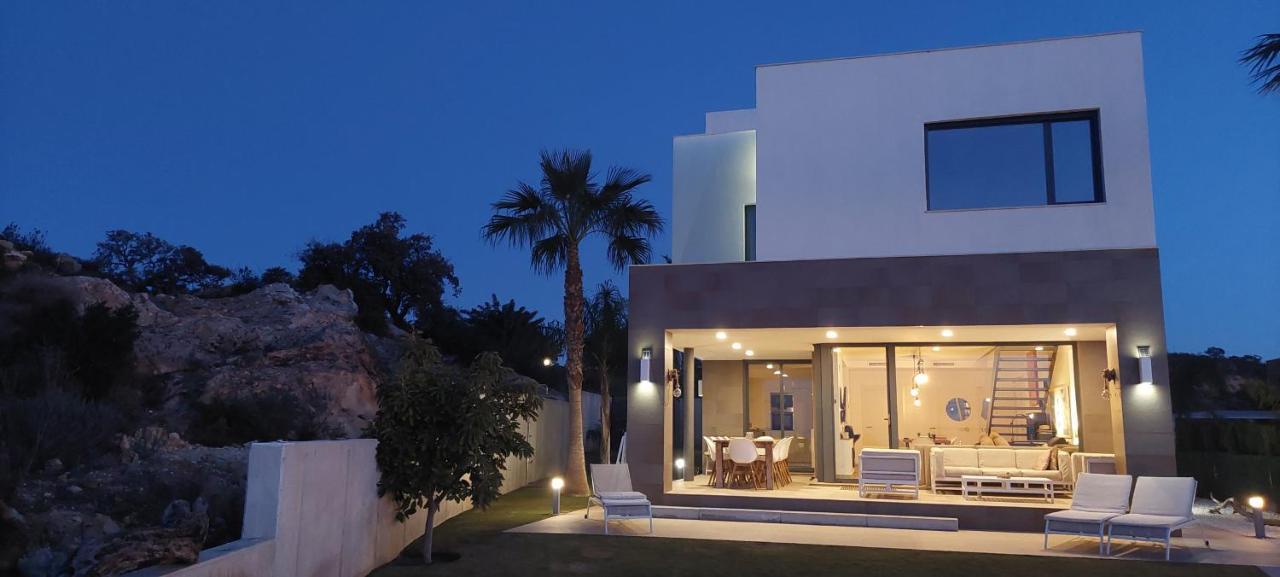 2260-Luxury Villa With Private Pool And Seaview マニルバ エクステリア 写真