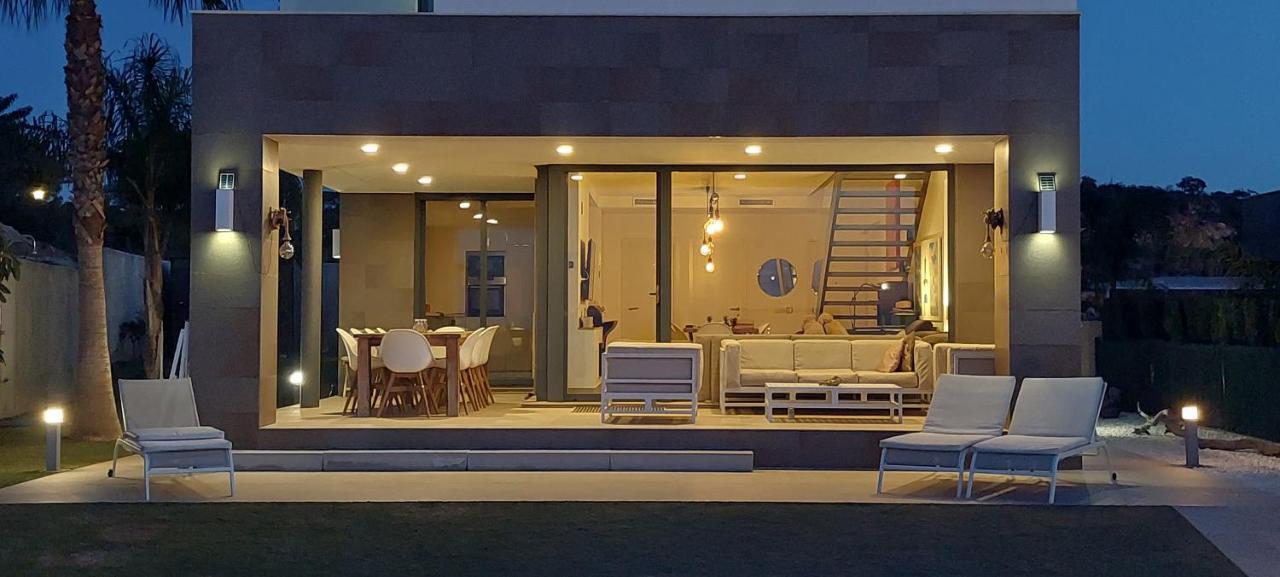2260-Luxury Villa With Private Pool And Seaview マニルバ エクステリア 写真